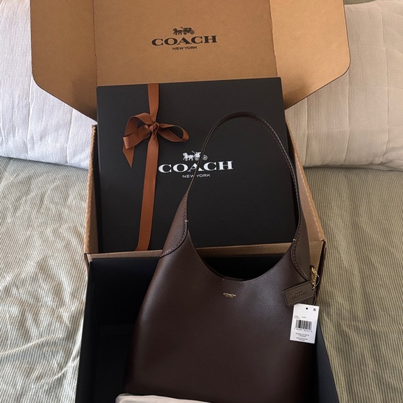 Coach Handbags - Coach Brooklyn Bag 28 in Maple/ Dark Brown Leather Shoulder Bag